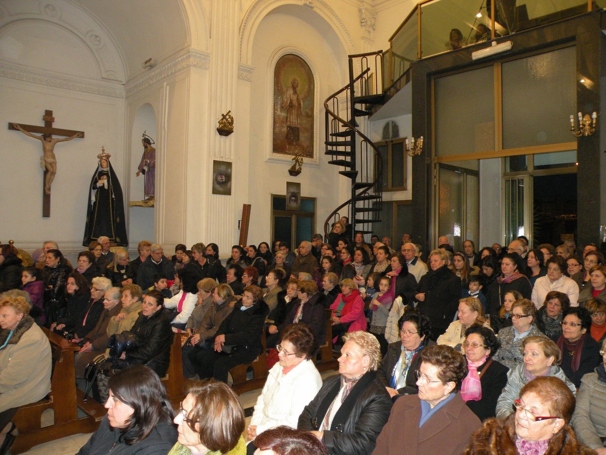 giovedi-santo-sera-28-03-2013-00066.JPG