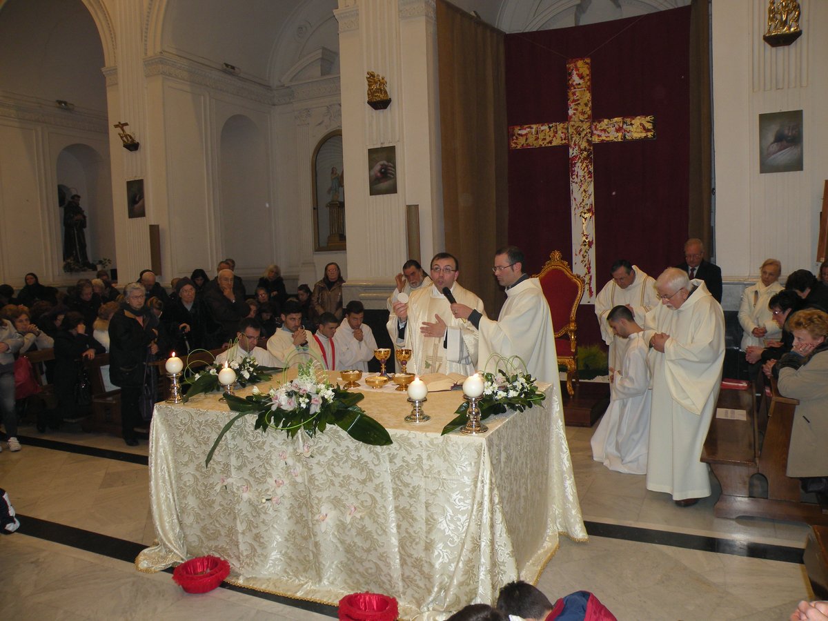 giovedi-santo-sera-28-03-2013-00078.JPG