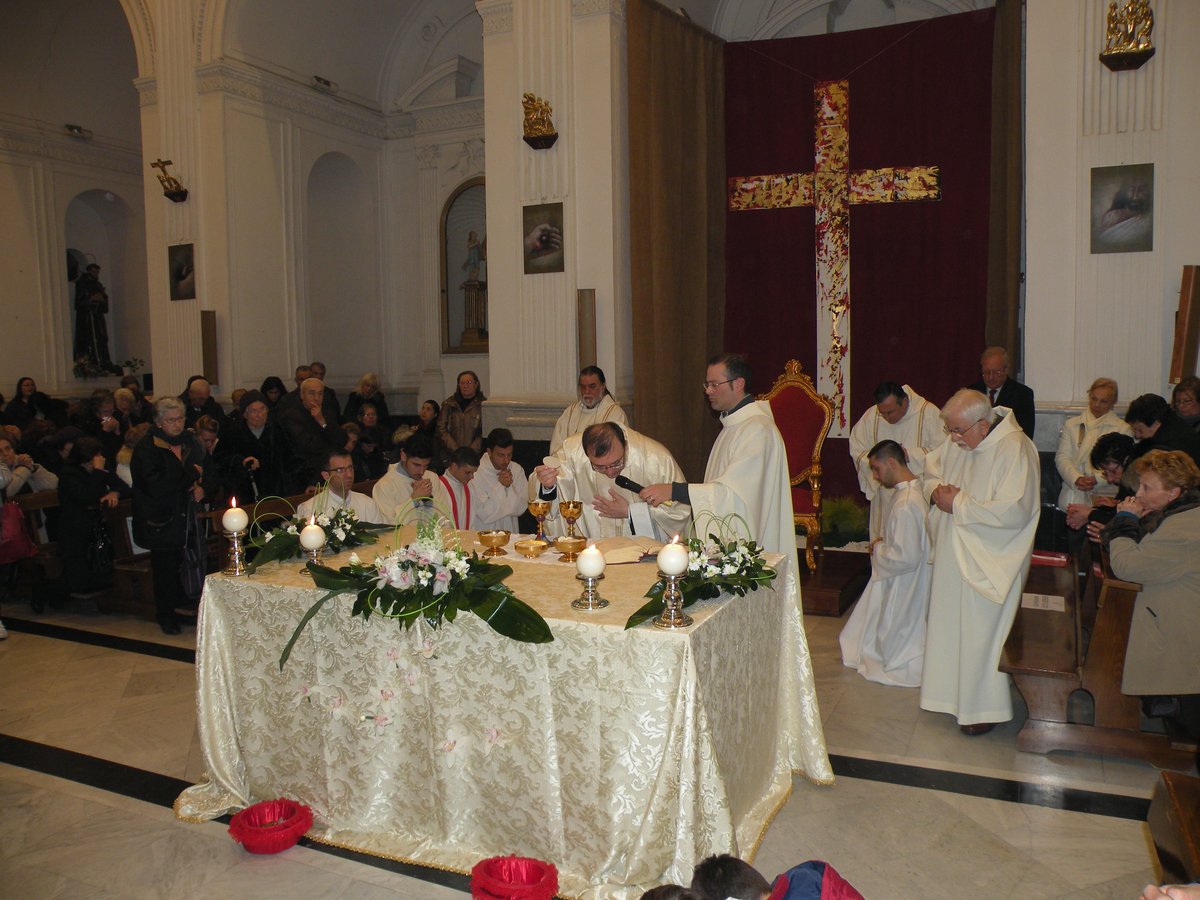giovedi-santo-sera-28-03-2013-00079.JPG