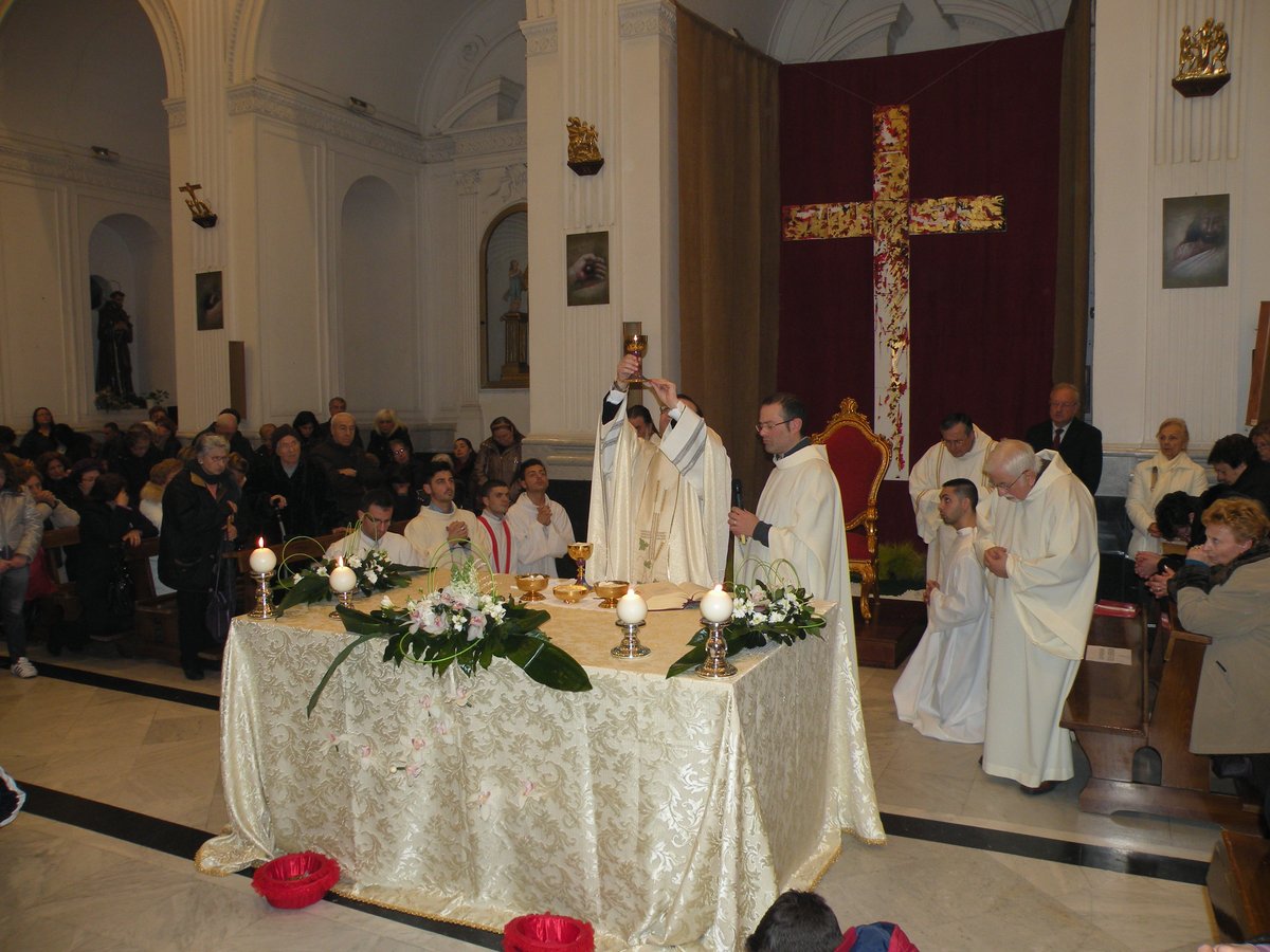 giovedi-santo-sera-28-03-2013-00083.JPG