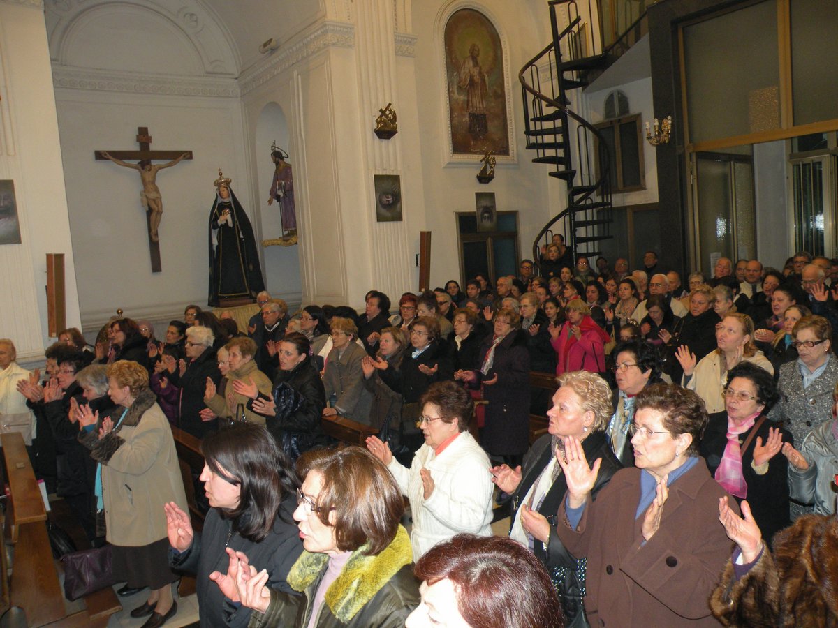 giovedi-santo-sera-28-03-2013-00088.JPG