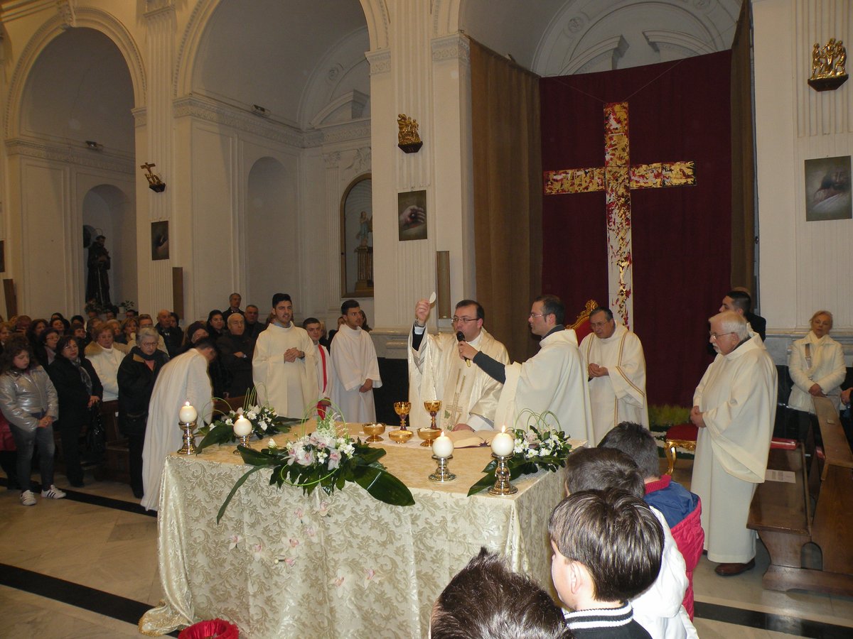 giovedi-santo-sera-28-03-2013-00094.JPG