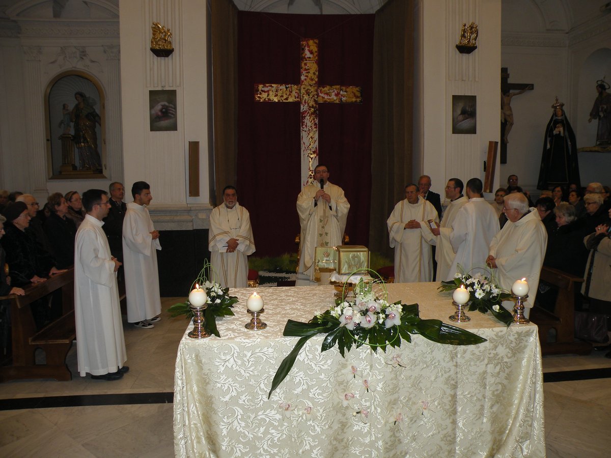 giovedi-santo-sera-28-03-2013-00110.JPG