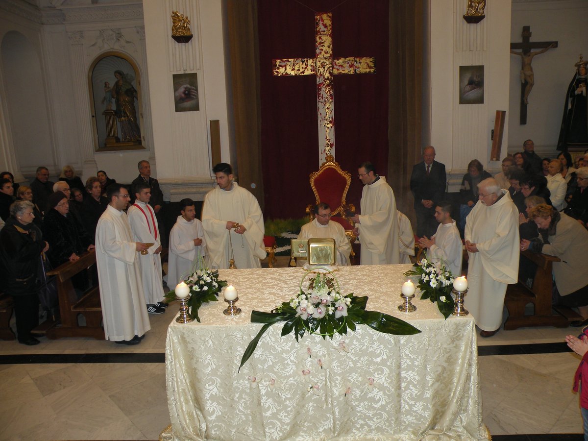 giovedi-santo-sera-28-03-2013-00114.JPG