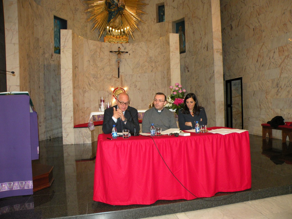 10-04-2014-lectio-divina-00011.JPG