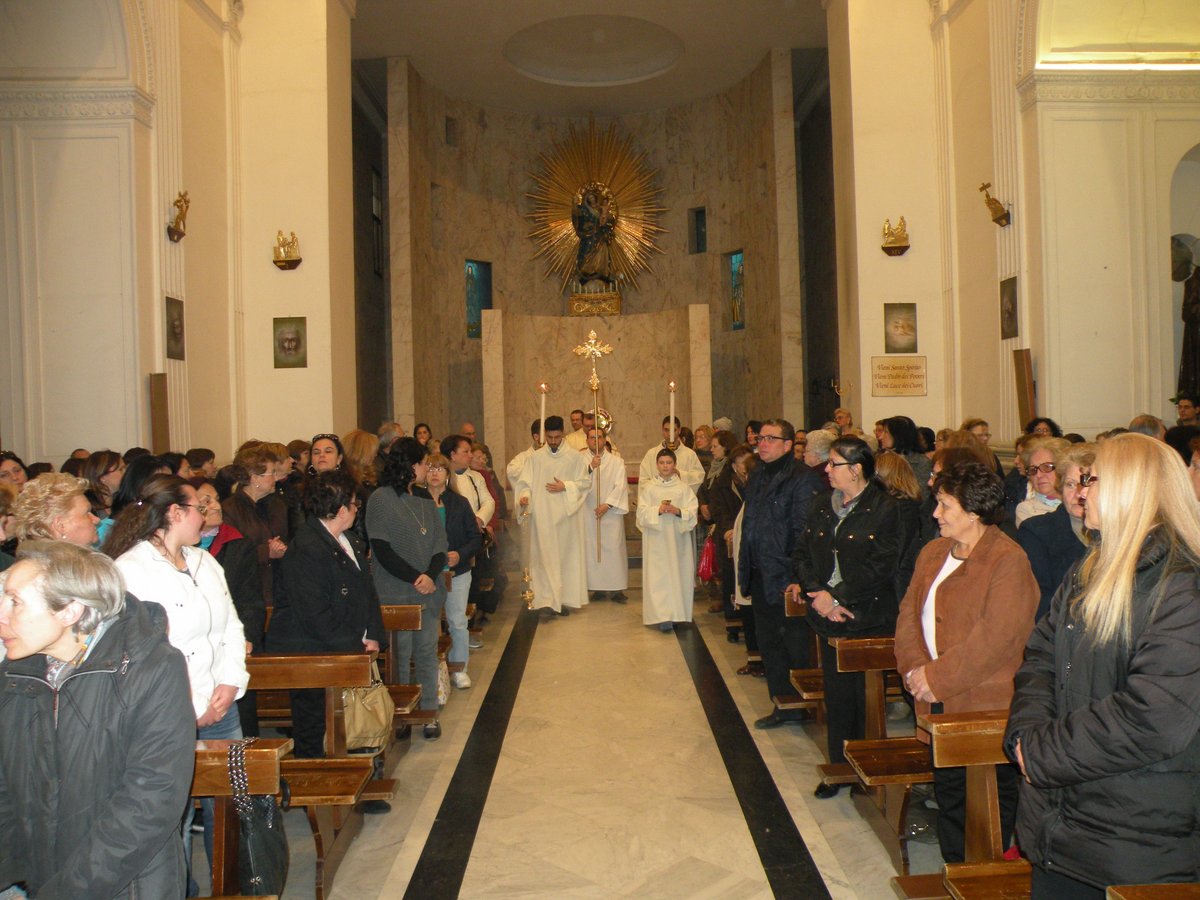 17-04-2014-giovedi-santo-00004.JPG