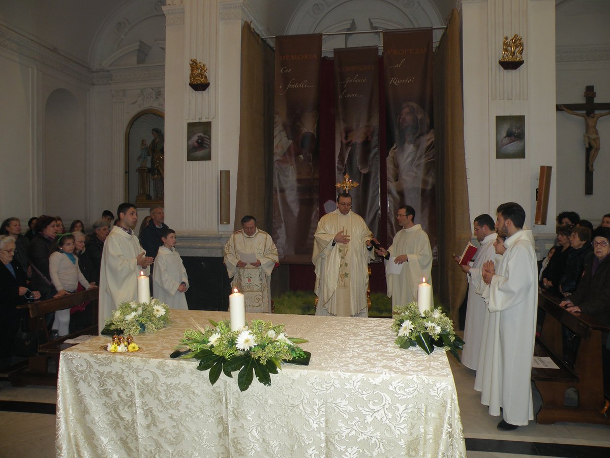 17-04-2014-giovedi-santo-00007.JPG