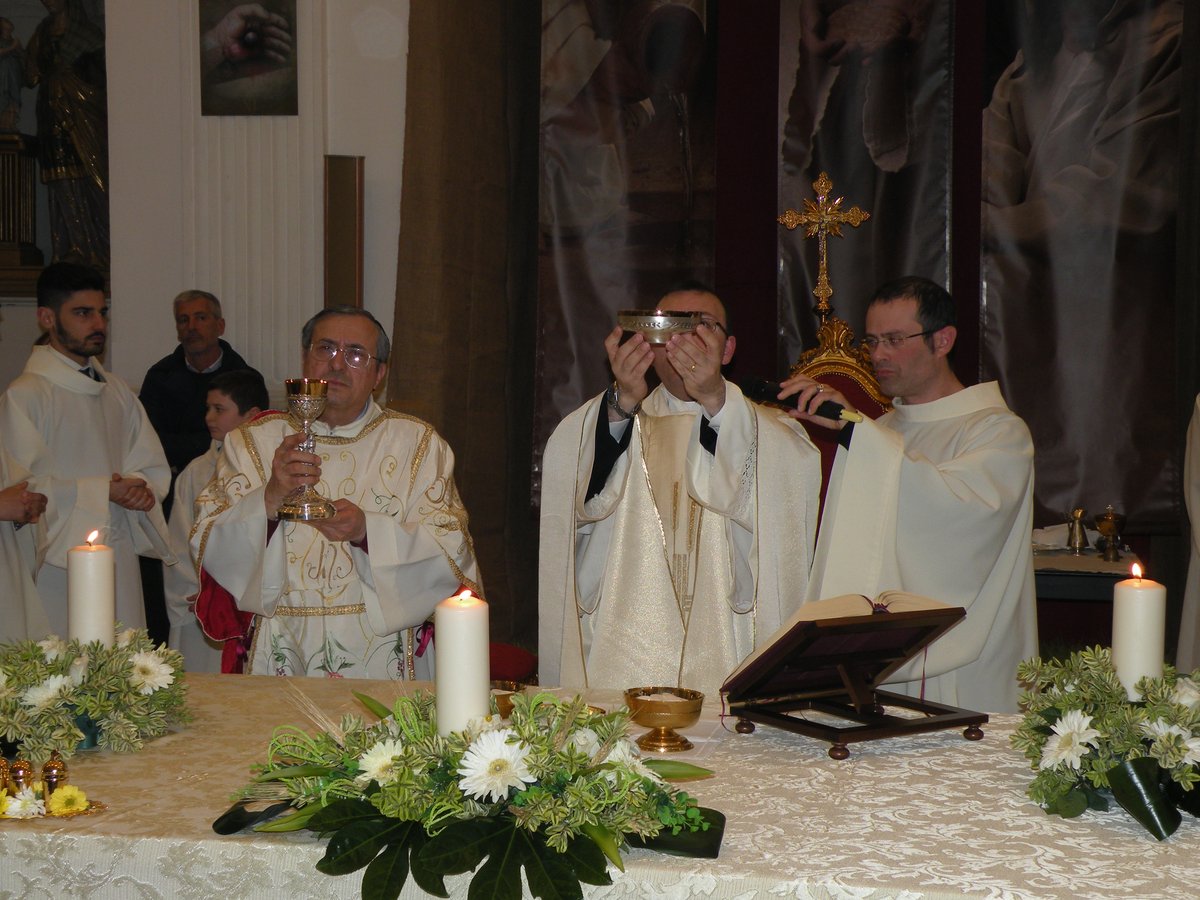 17-04-2014-giovedi-santo-00035.JPG