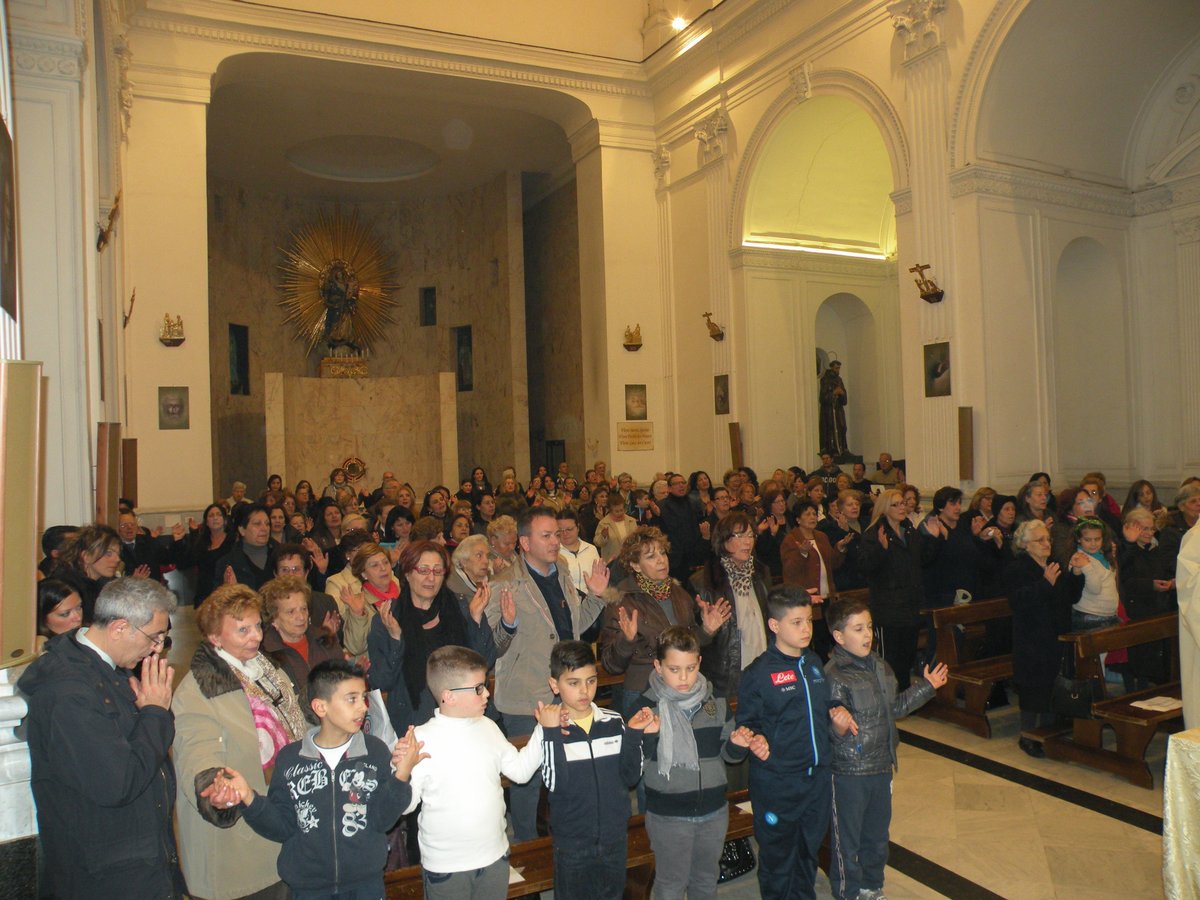 17-04-2014-giovedi-santo-00038.JPG