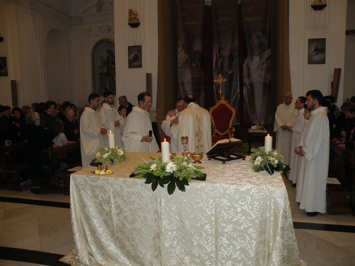 17-04-2014-giovedi-santo-00040.JPG