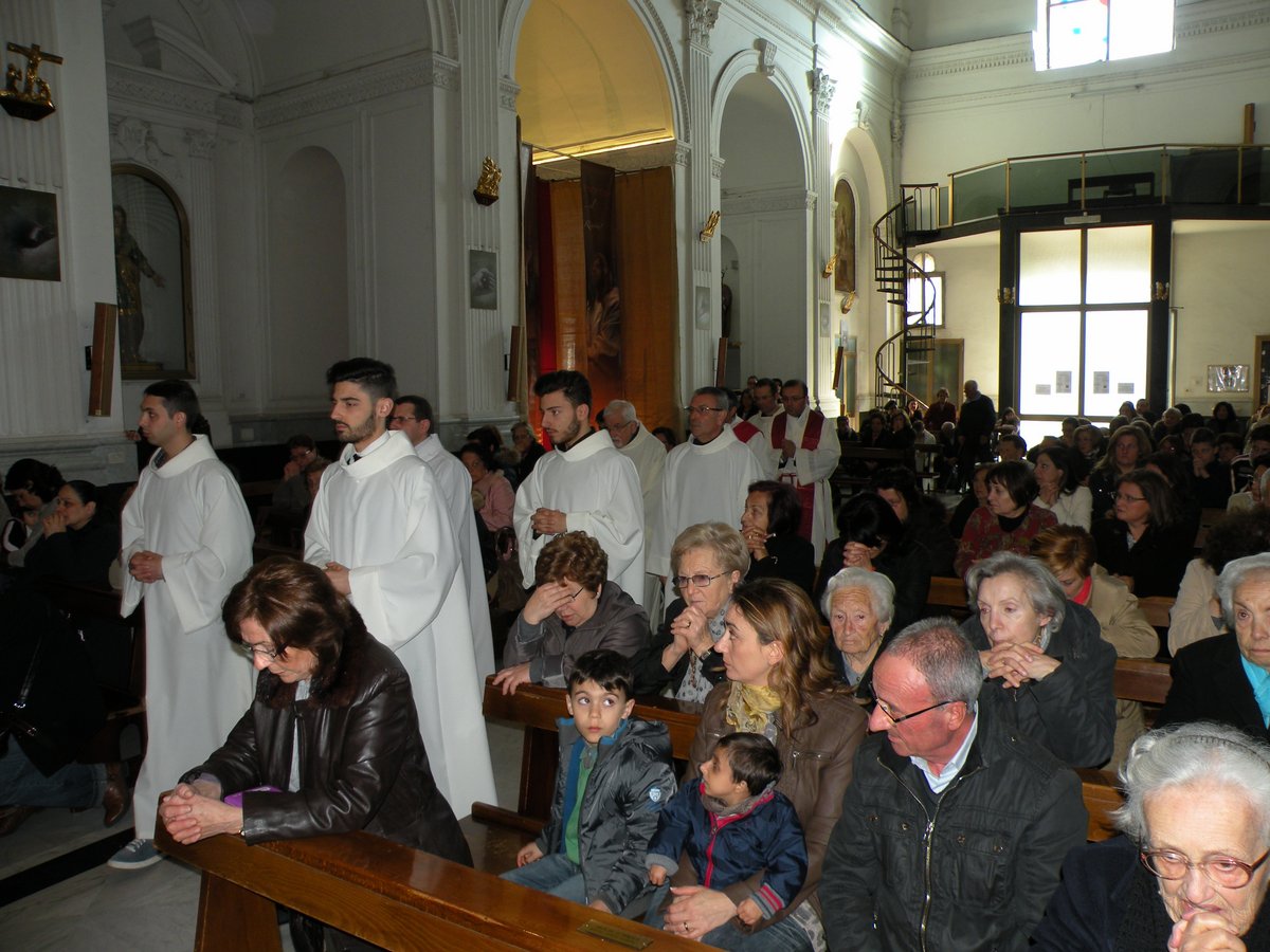 18-04-2014-venerdi-santo-00008.JPG