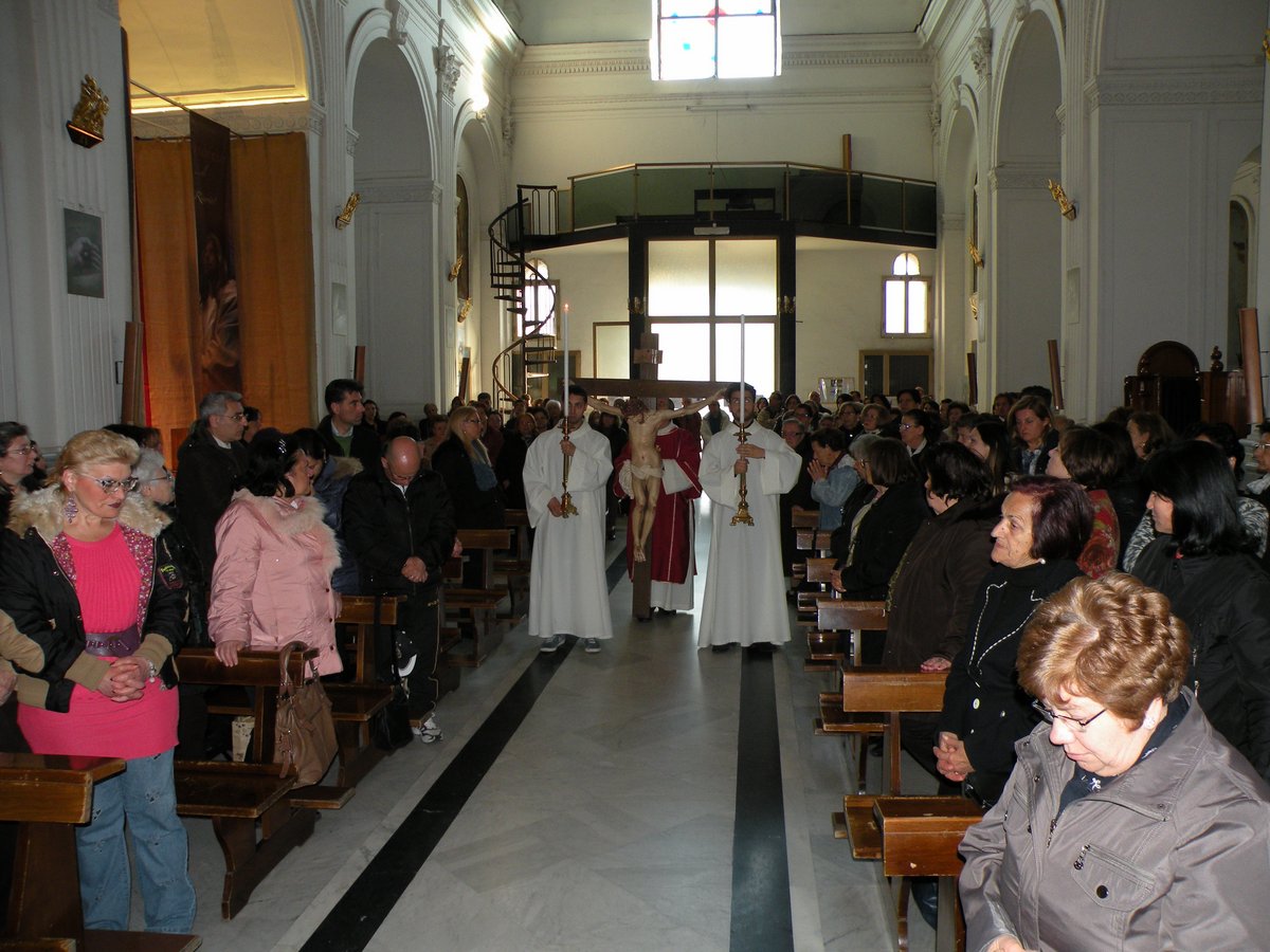 18-04-2014-venerdi-santo-00020.JPG