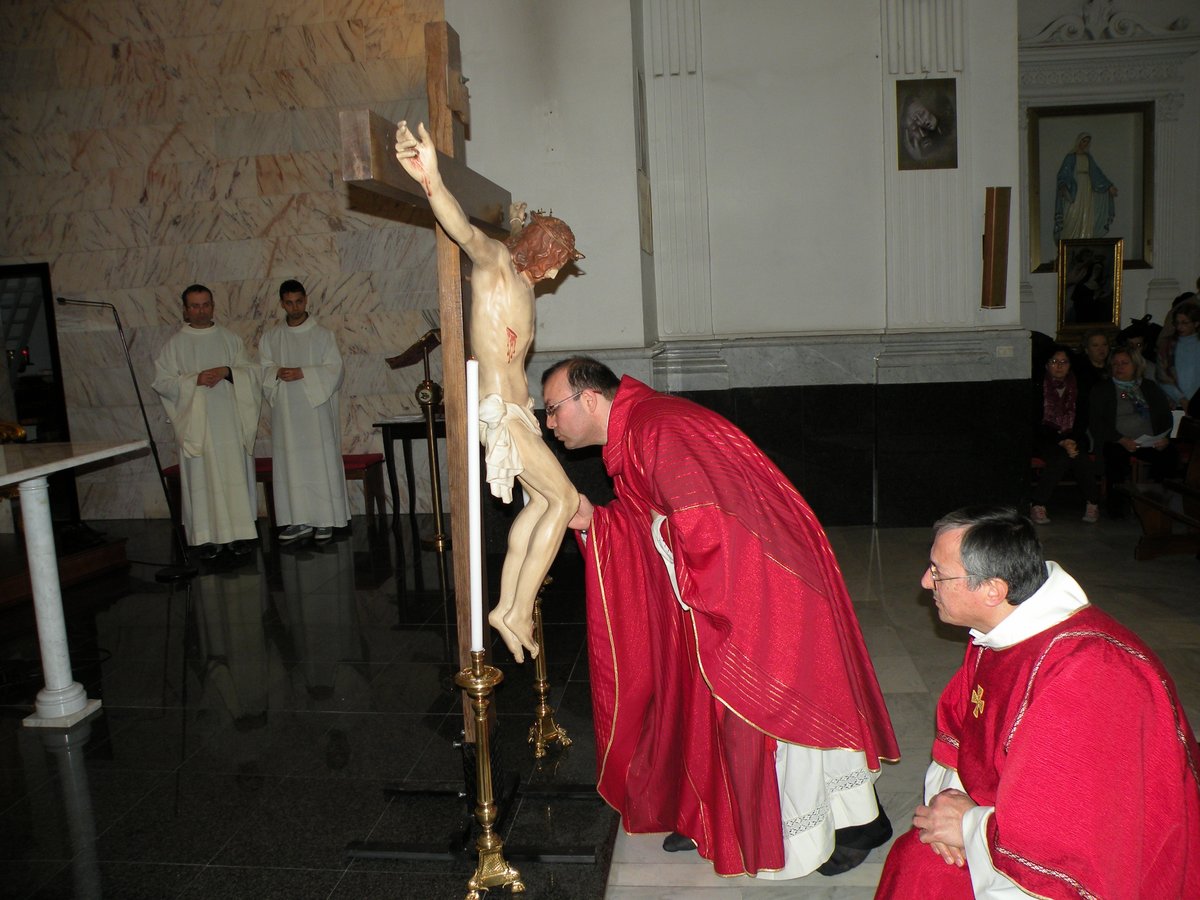 18-04-2014-venerdi-santo-00024.JPG