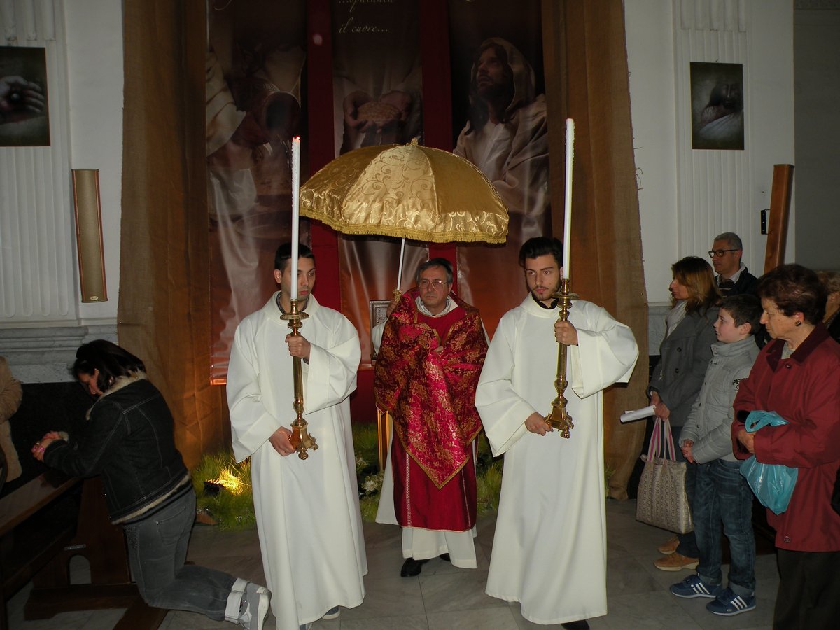18-04-2014-venerdi-santo-00039.JPG