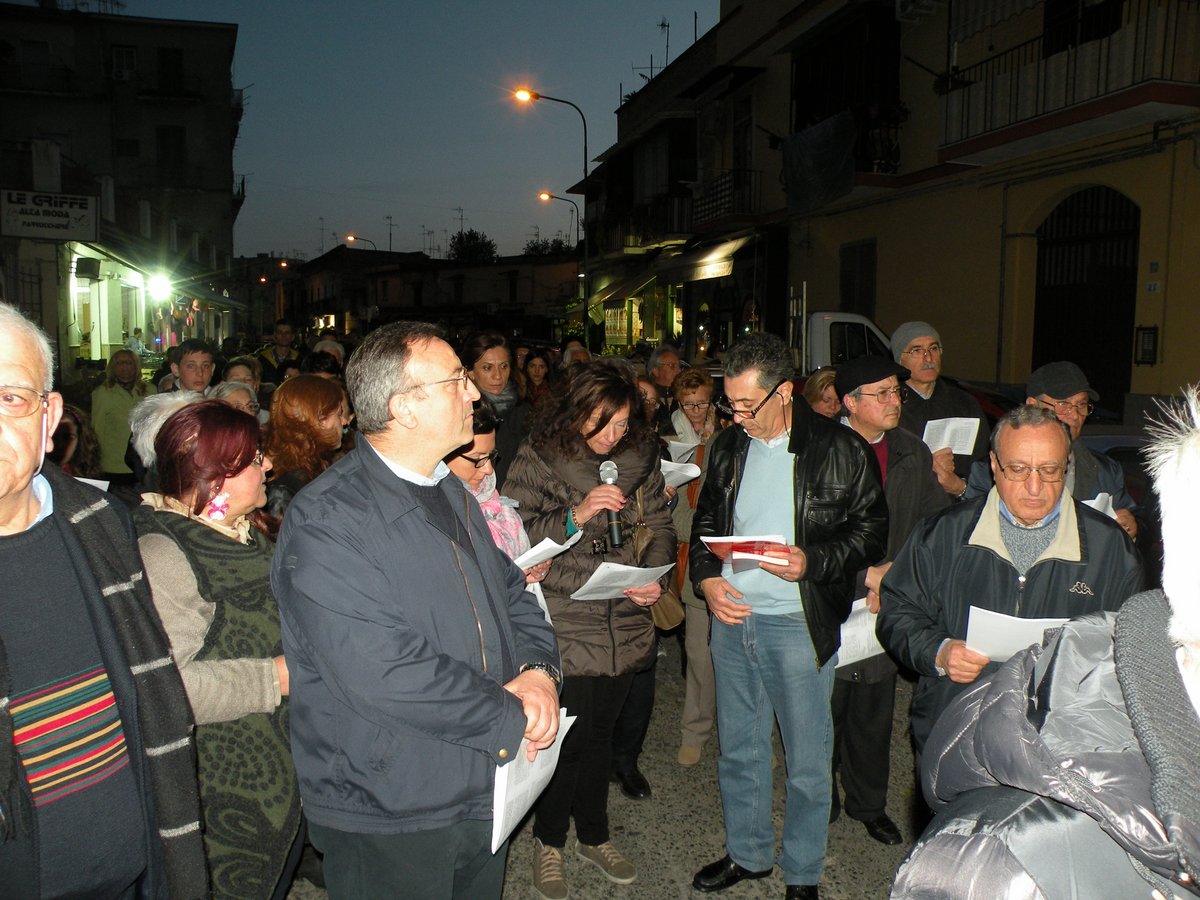 18-04-2014-venerdi-santo-00065.JPG