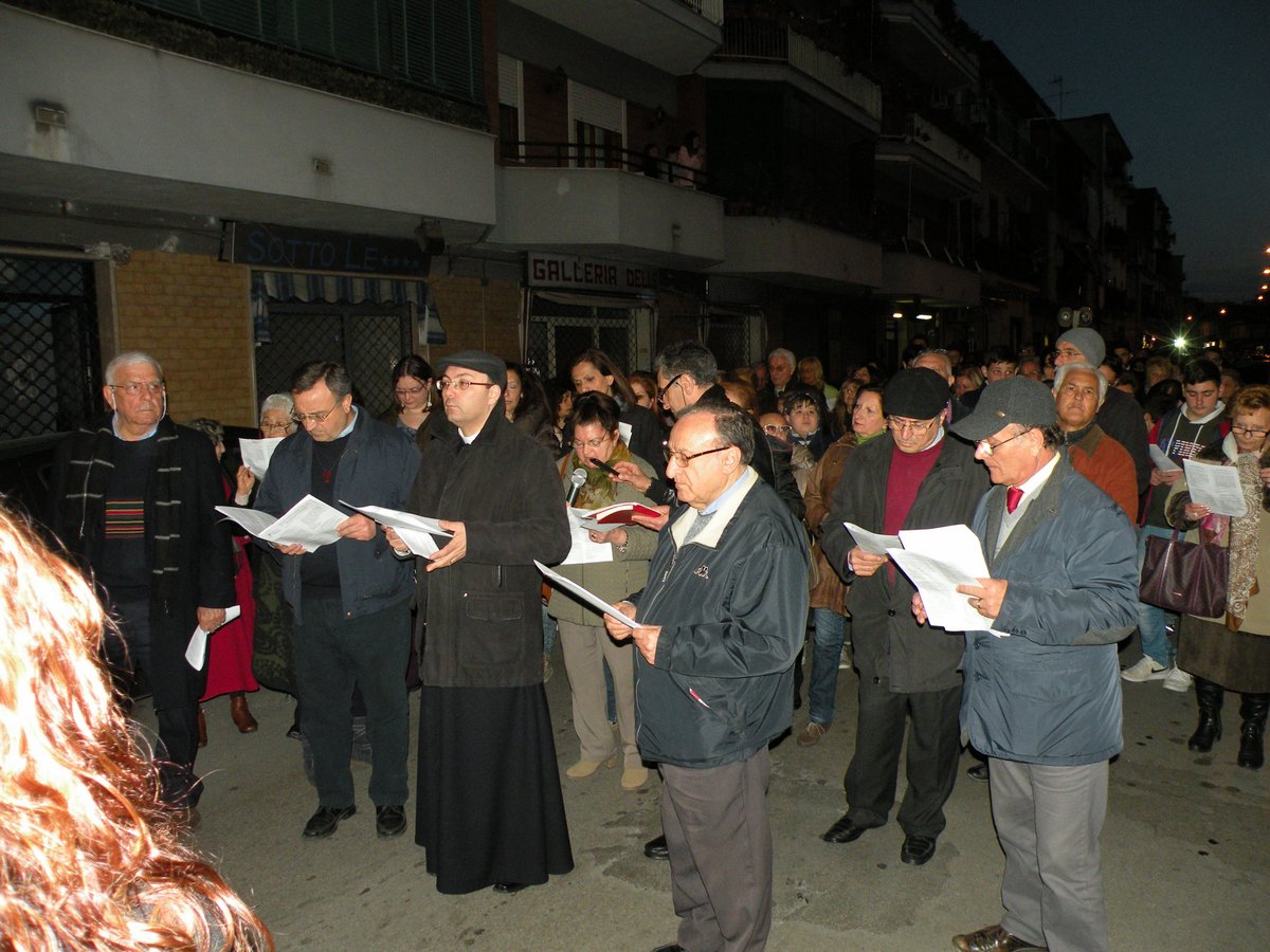 18-04-2014-venerdi-santo-00067.JPG