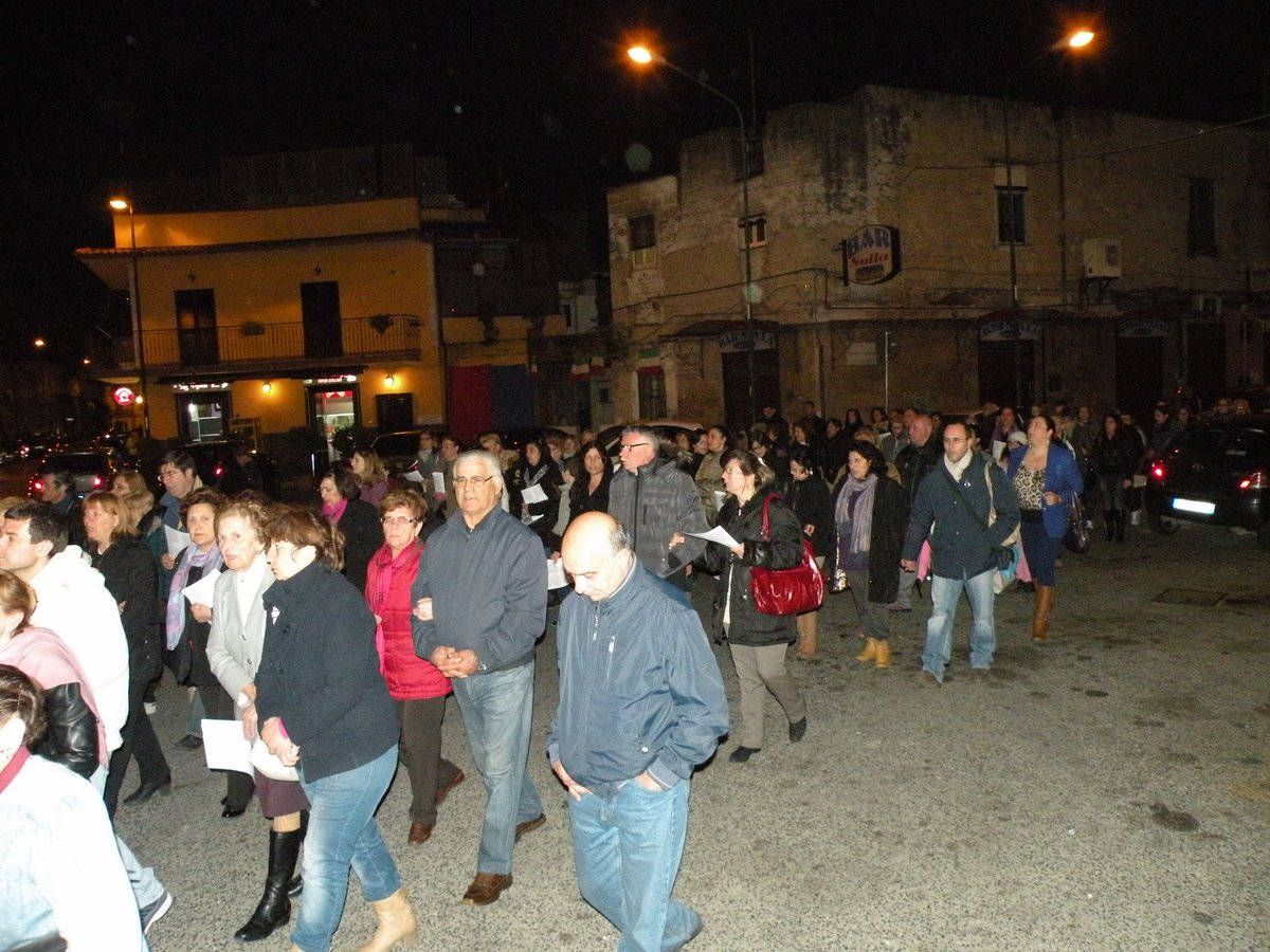 18-04-2014-venerdi-santo-00075.JPG