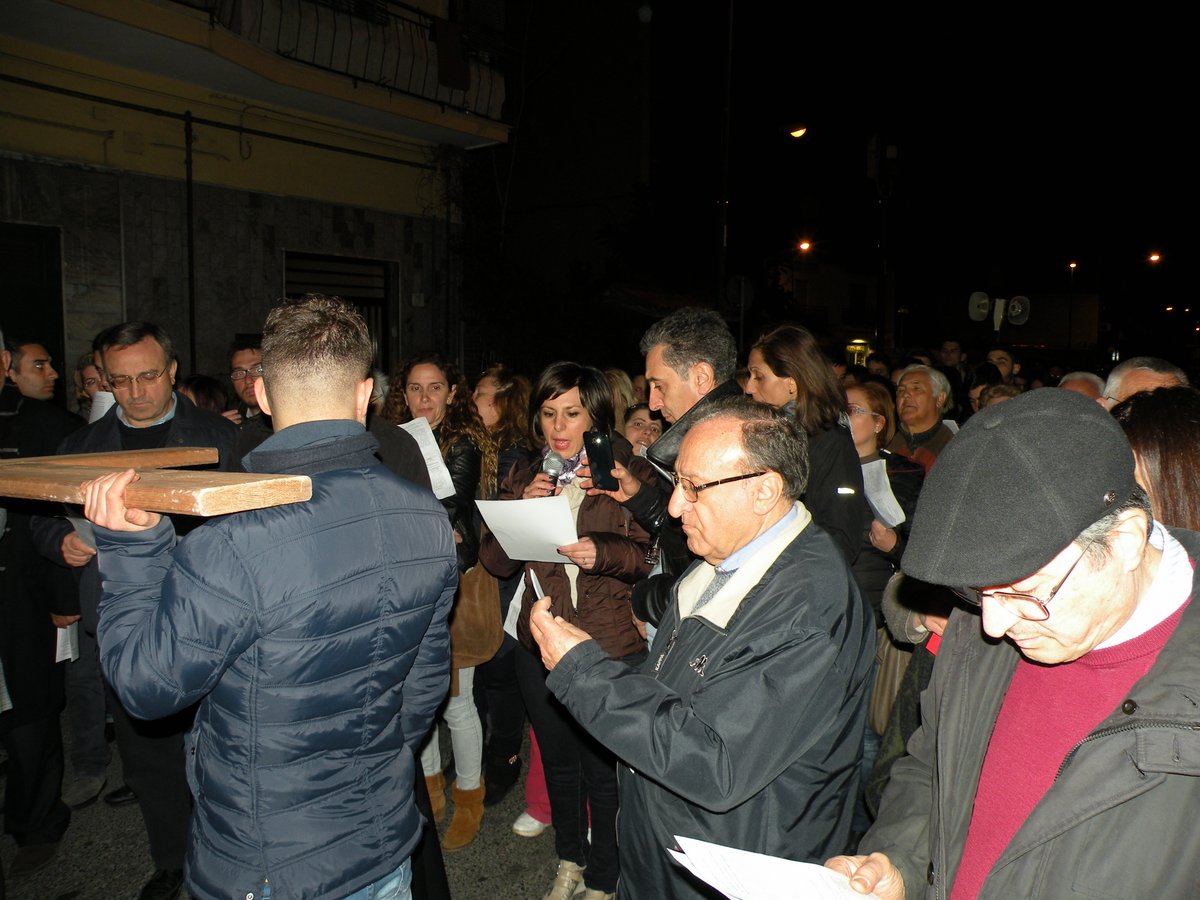 18-04-2014-venerdi-santo-00077.JPG