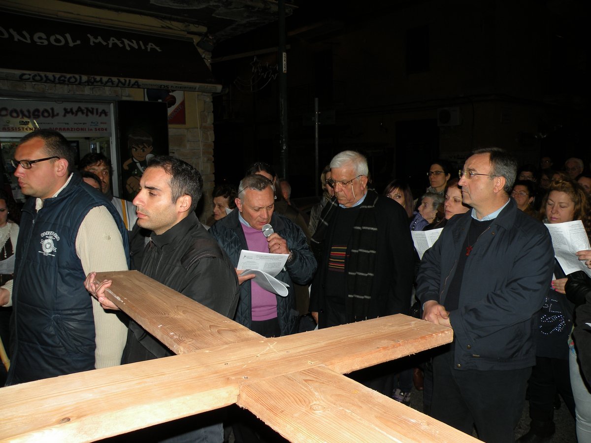 18-04-2014-venerdi-santo-00079.JPG