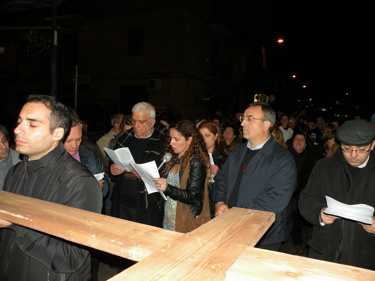 18-04-2014-venerdi-santo-00080.JPG