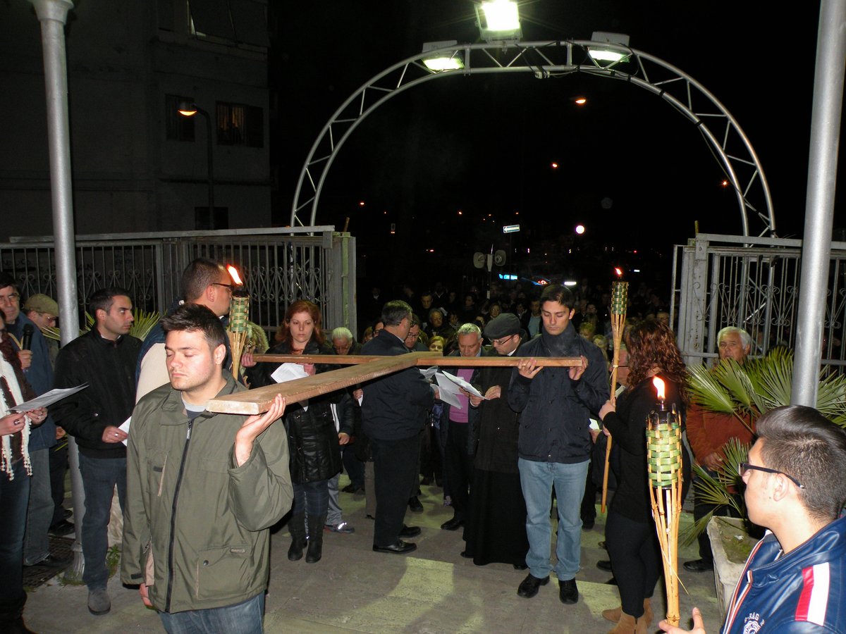 18-04-2014-venerdi-santo-00087.JPG