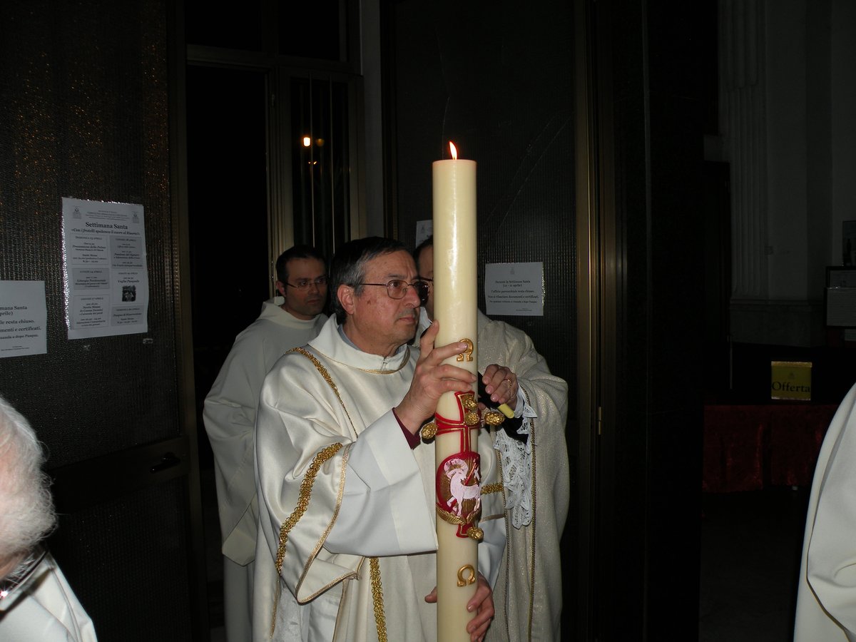 20-04-2014-veglia-pasquale-00011.JPG