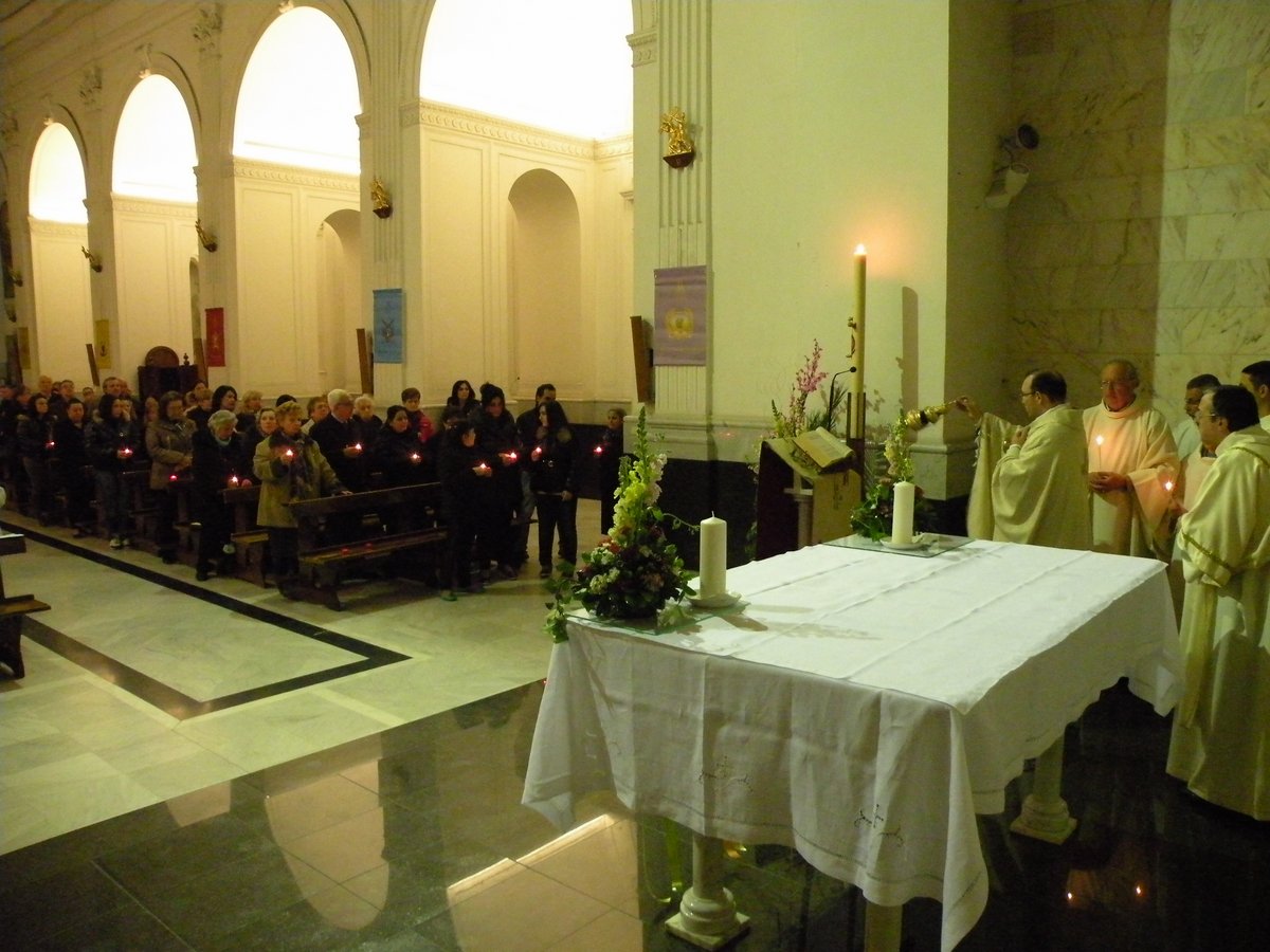 20-04-2014-veglia-pasquale-00016.JPG