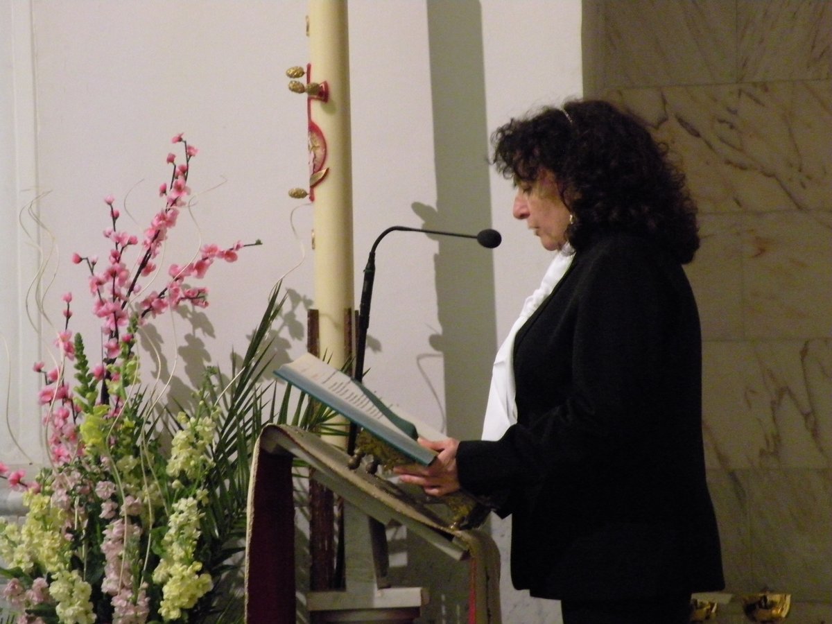 20-04-2014-veglia-pasquale-00025.JPG