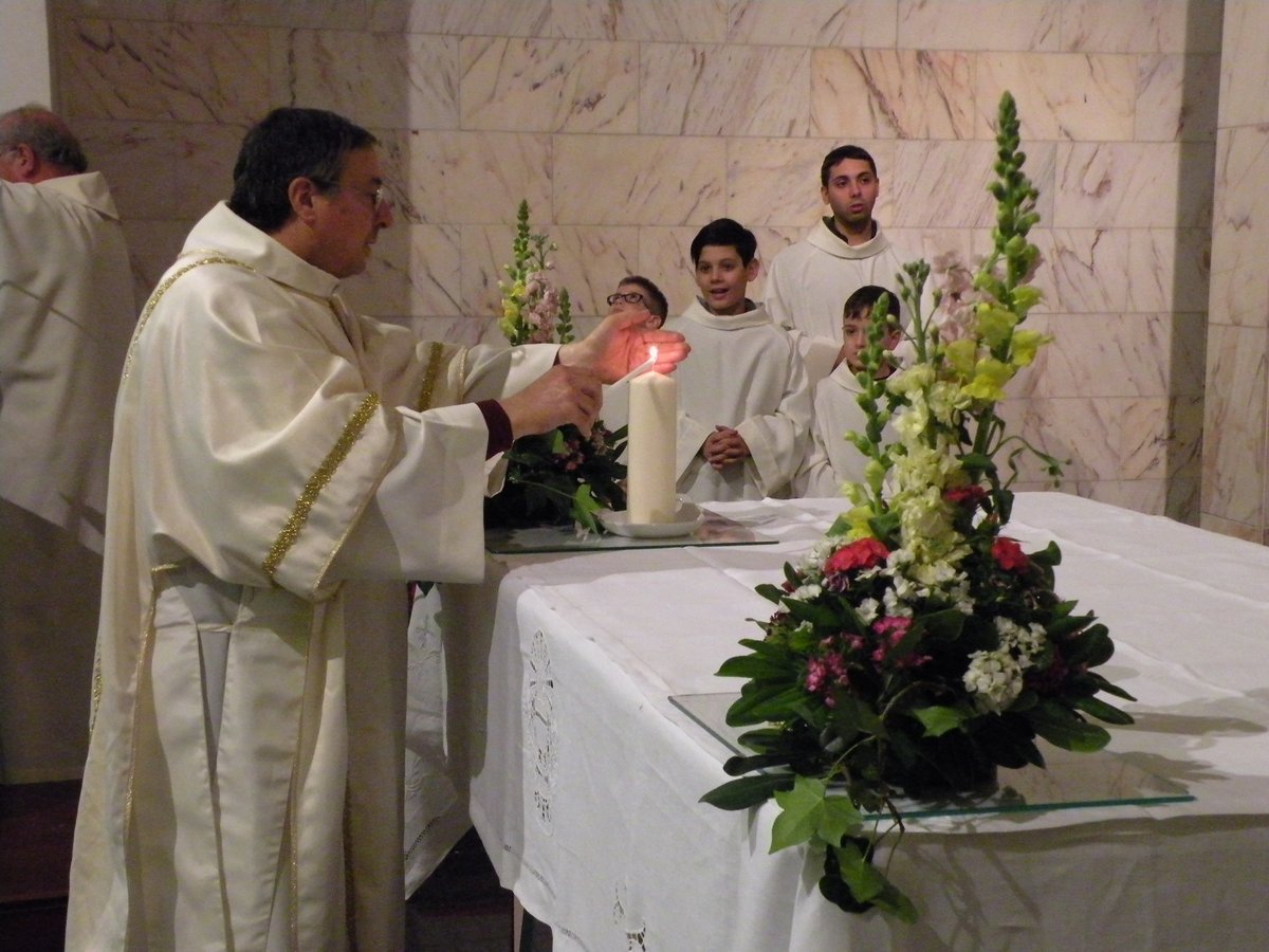 20-04-2014-veglia-pasquale-00026.JPG
