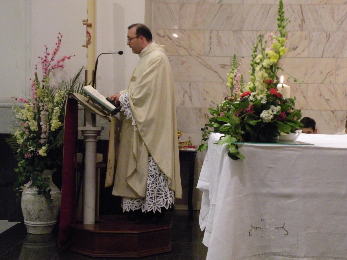20-04-2014-veglia-pasquale-00035.JPG