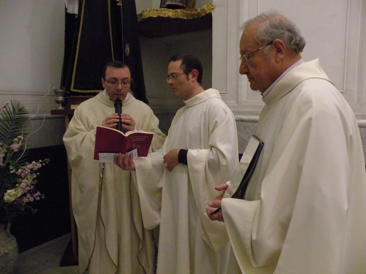 20-04-2014-veglia-pasquale-00068.JPG