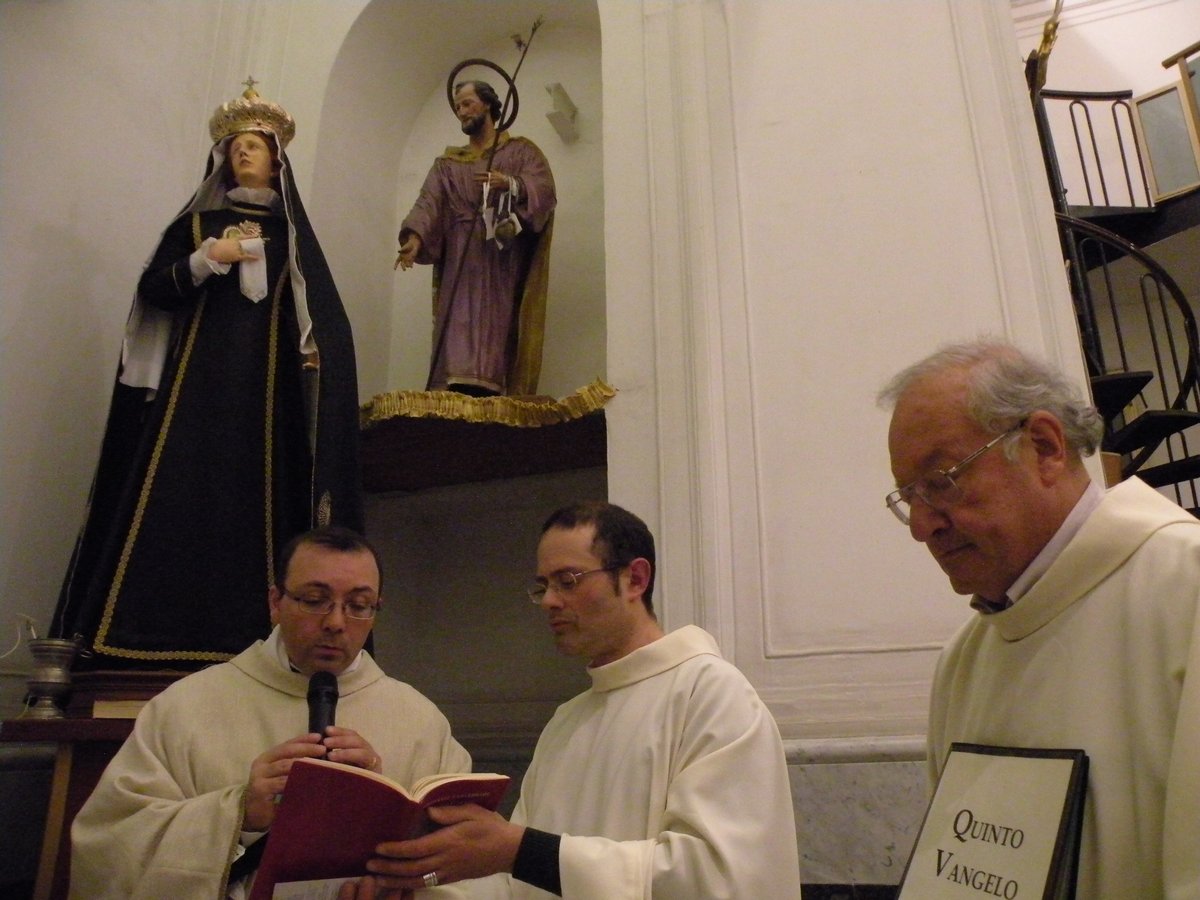 20-04-2014-veglia-pasquale-00071.JPG