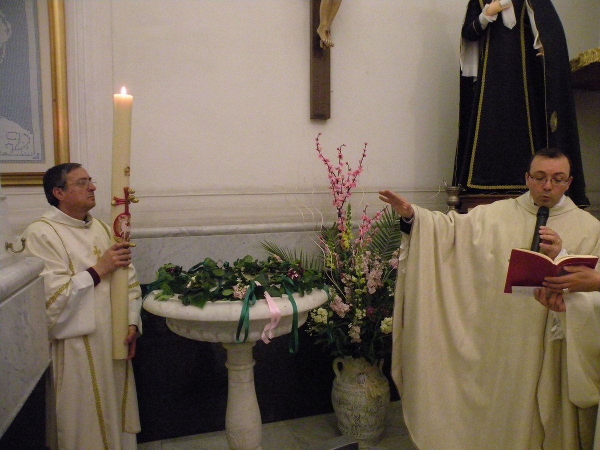 20-04-2014-veglia-pasquale-00072.JPG