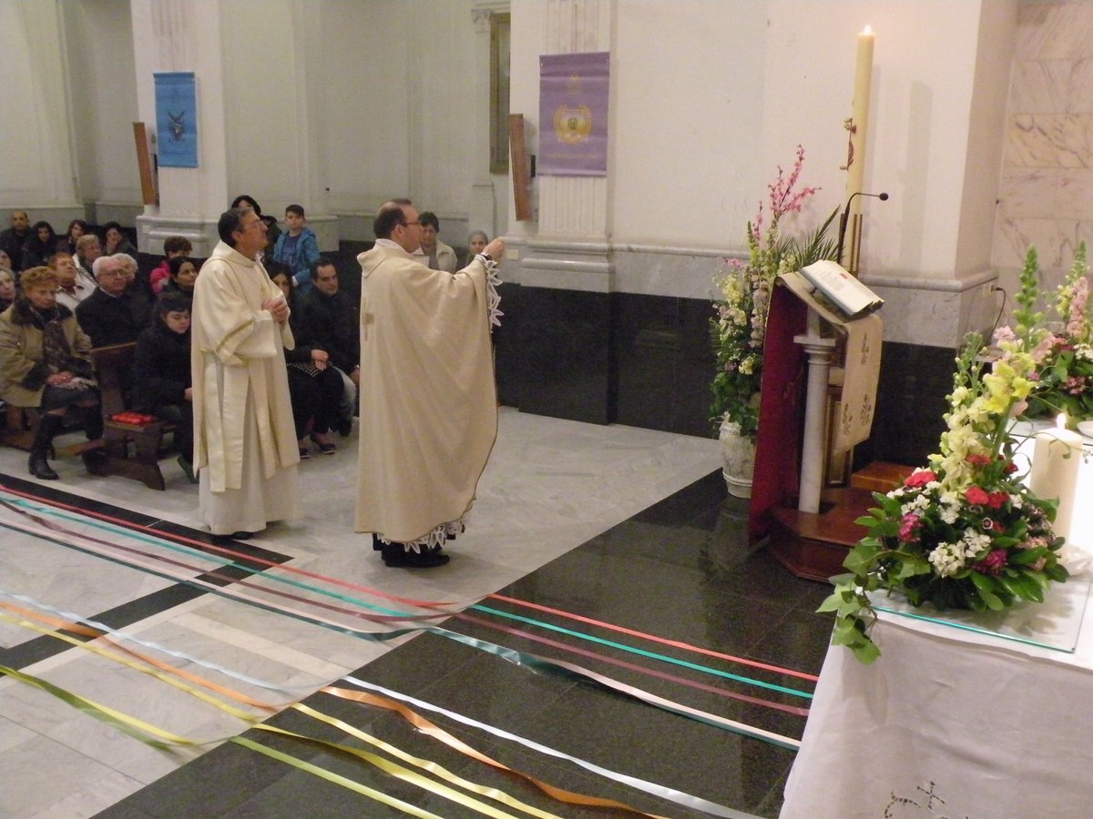 20-04-2014-veglia-pasquale-00083.JPG