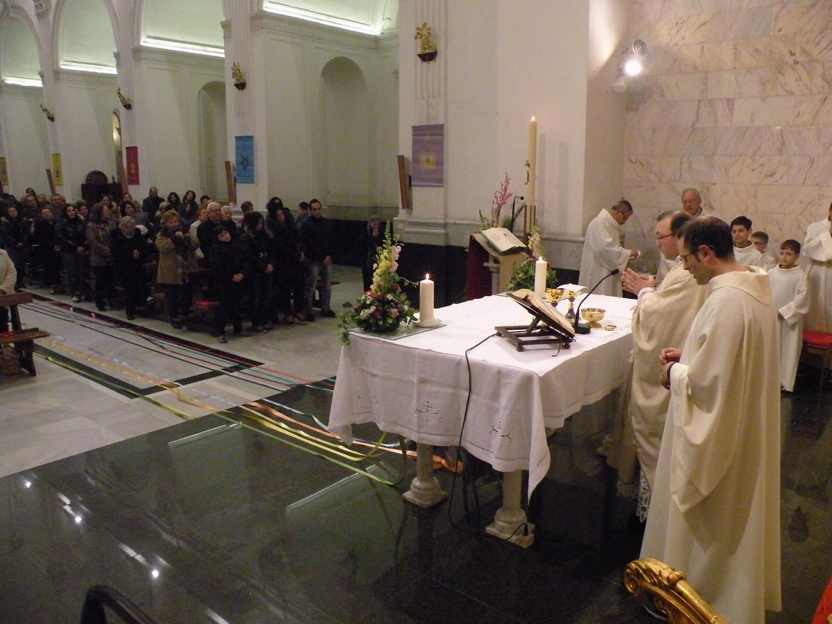 20-04-2014-veglia-pasquale-00085.JPG