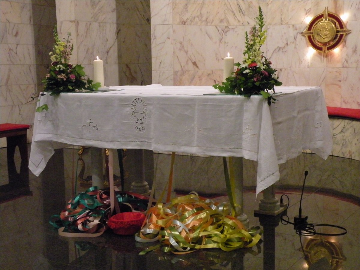20-04-2014-veglia-pasquale-00095.JPG