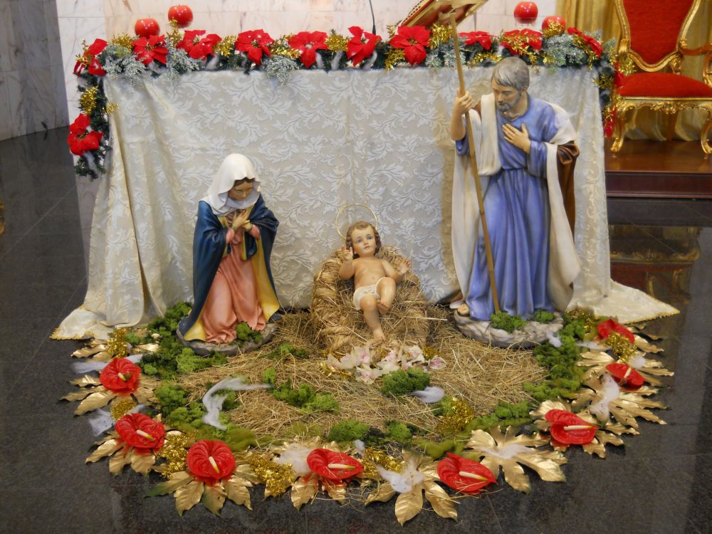 25-12-2011-messa-natale-ore-12-0001