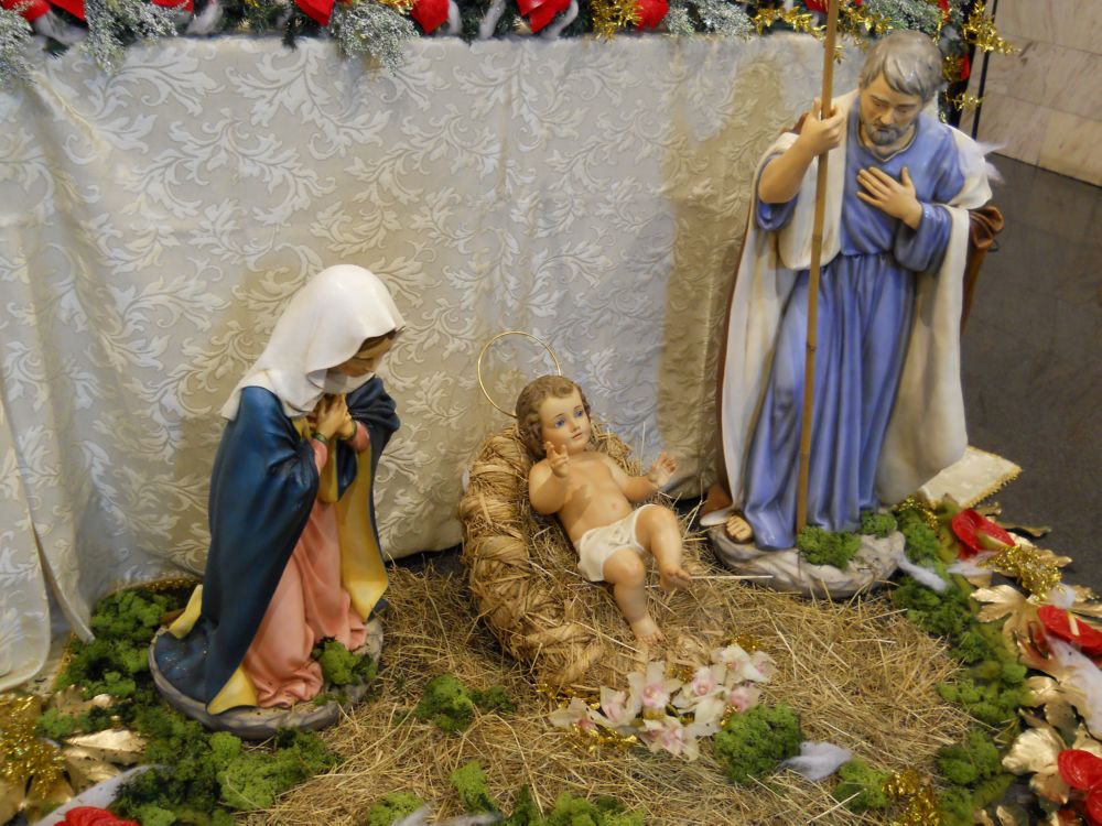 25-12-2011-messa-natale-ore-12-0003