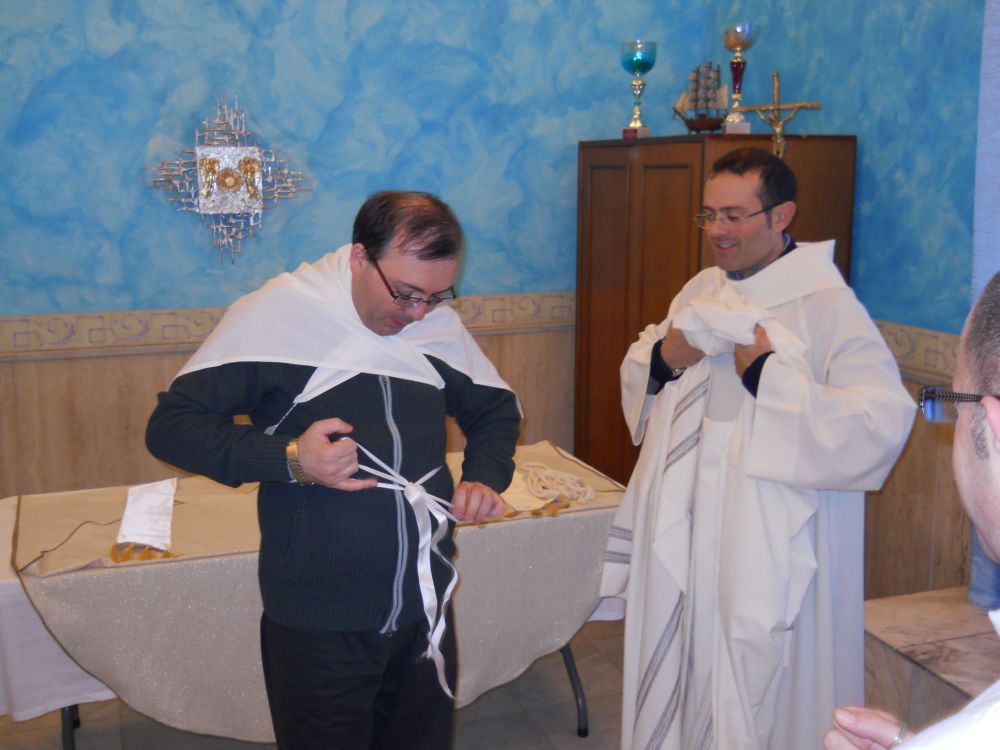 25-12-2011-messa-natale-ore-12-0023