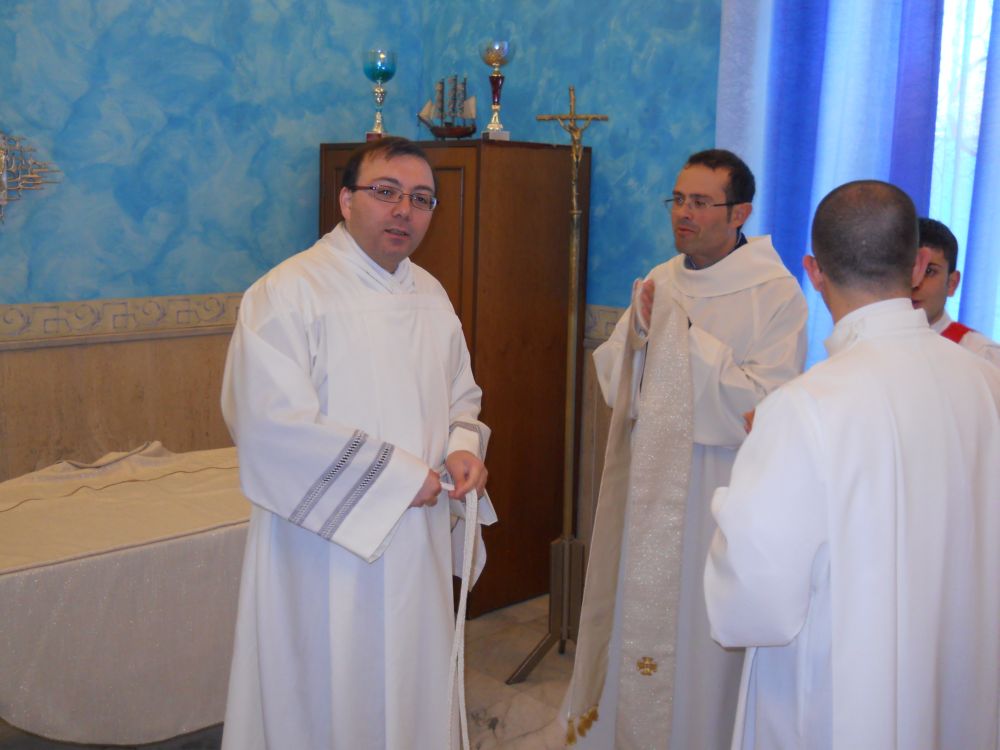 25-12-2011-messa-natale-ore-12-0026