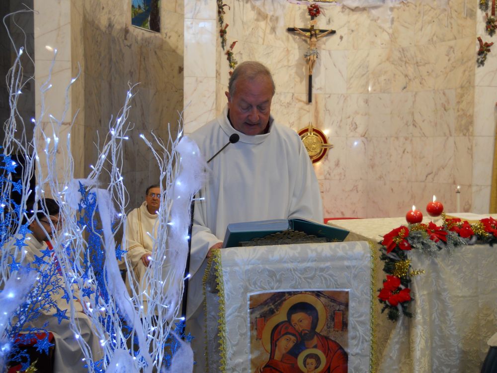 25-12-2011-messa-natale-ore-12-0053