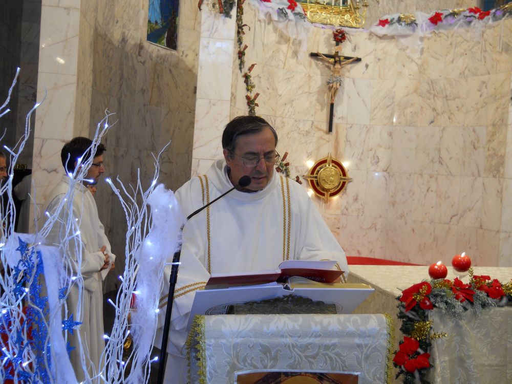 25-12-2011-messa-natale-ore-12-0065