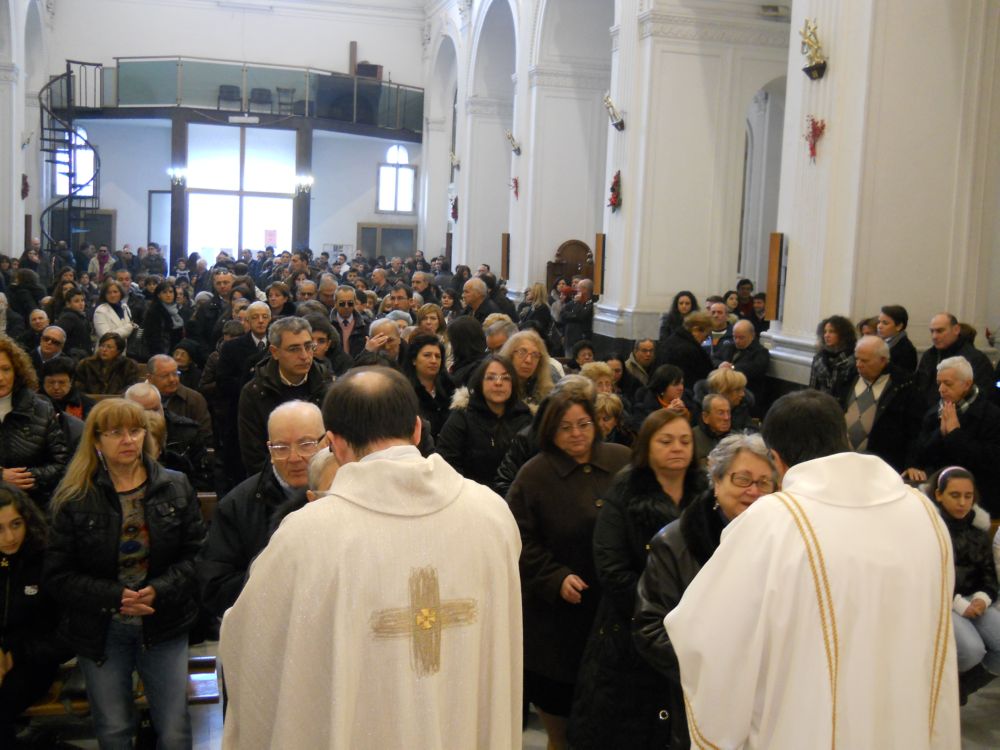 25-12-2011-messa-natale-ore-12-0112
