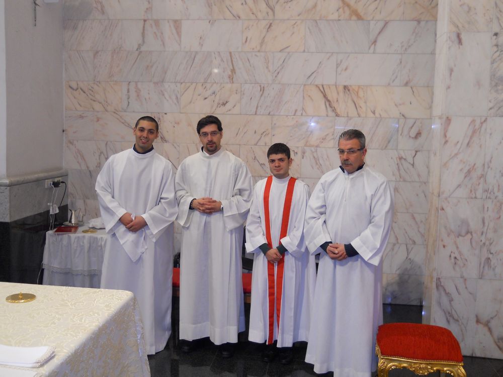 25-12-2011-messa-natale-ore-12-0116