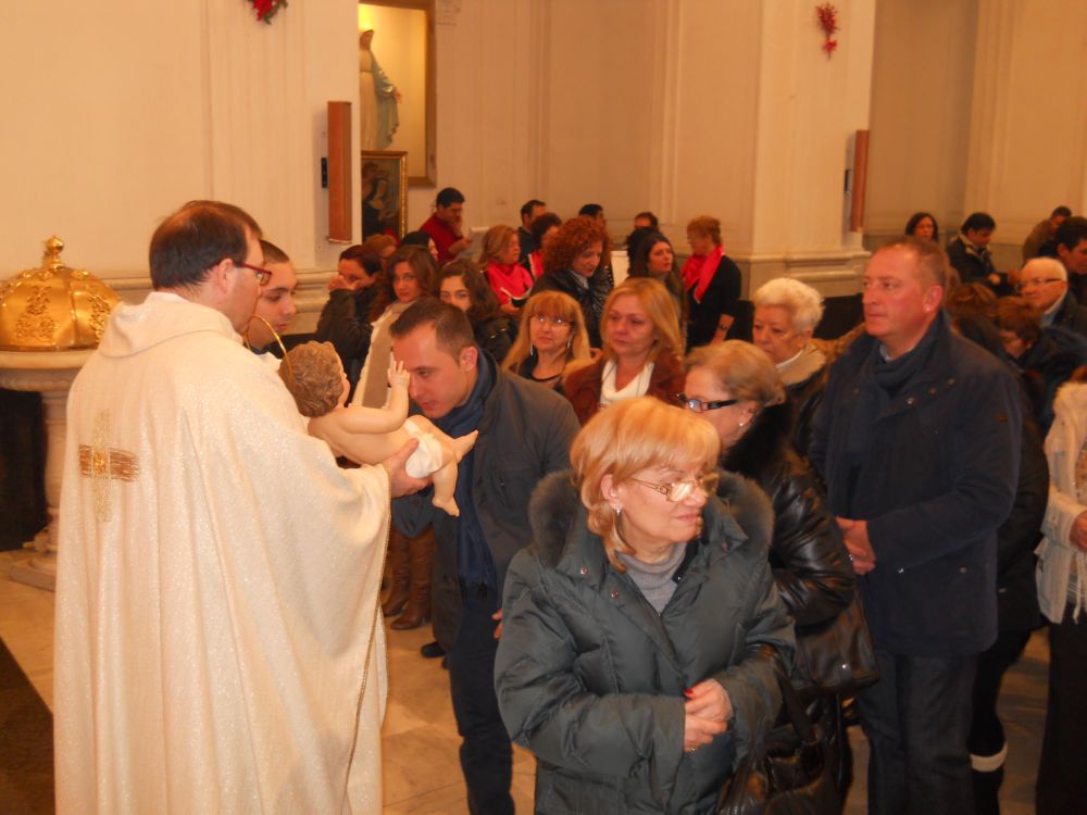 25-12-2011-messa-natale-ore-12-0122