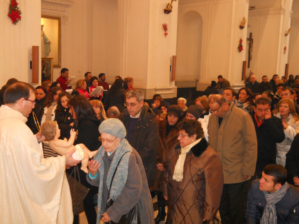 25-12-2011-messa-natale-ore-12-0128