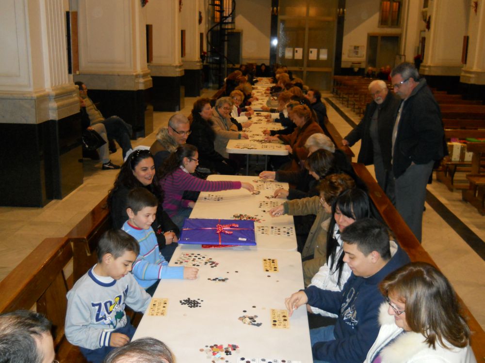 27-12-2011-tombolata-in-parrocchia-0002