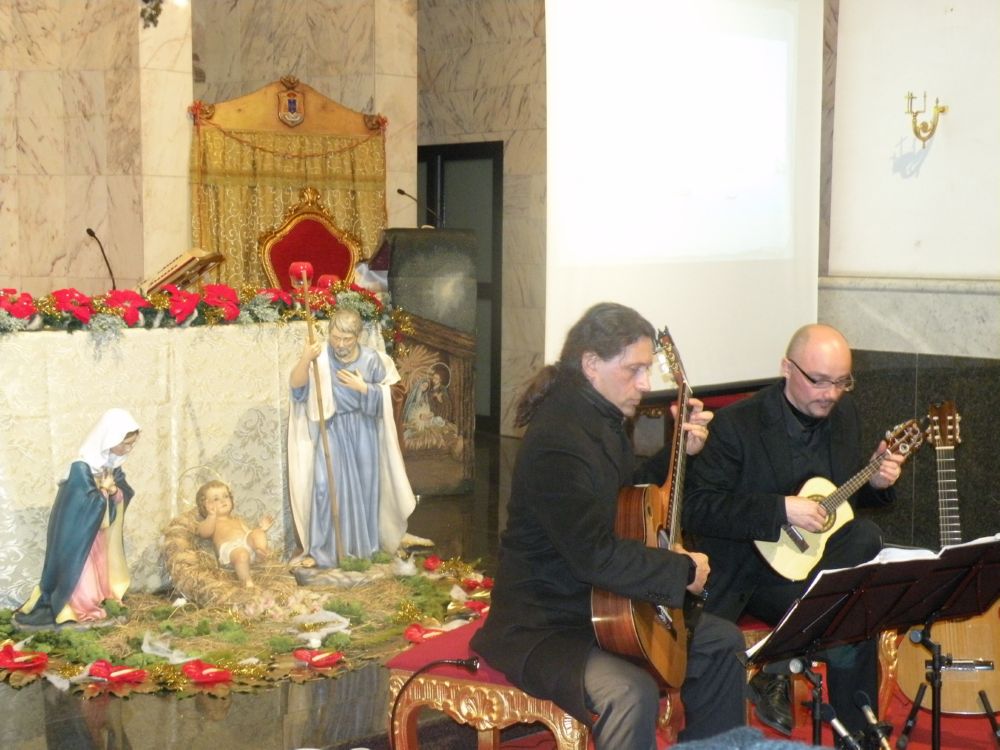 28-12-2011-concerto-chitarre-0002