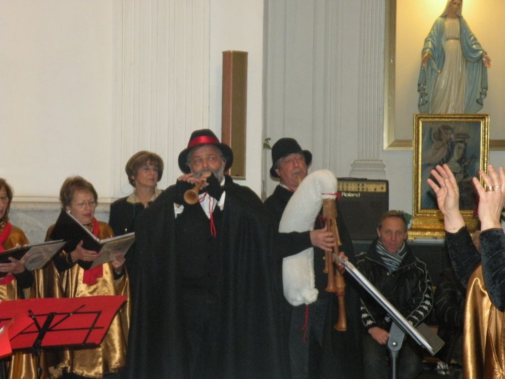 30-12-2011-concerto-agape-fraterna-0021