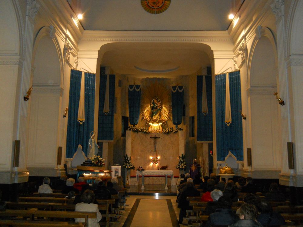 8-12-2011-messa-processione-006